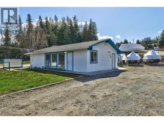 2886 Marine Drive. Blind Bay, British Columbia