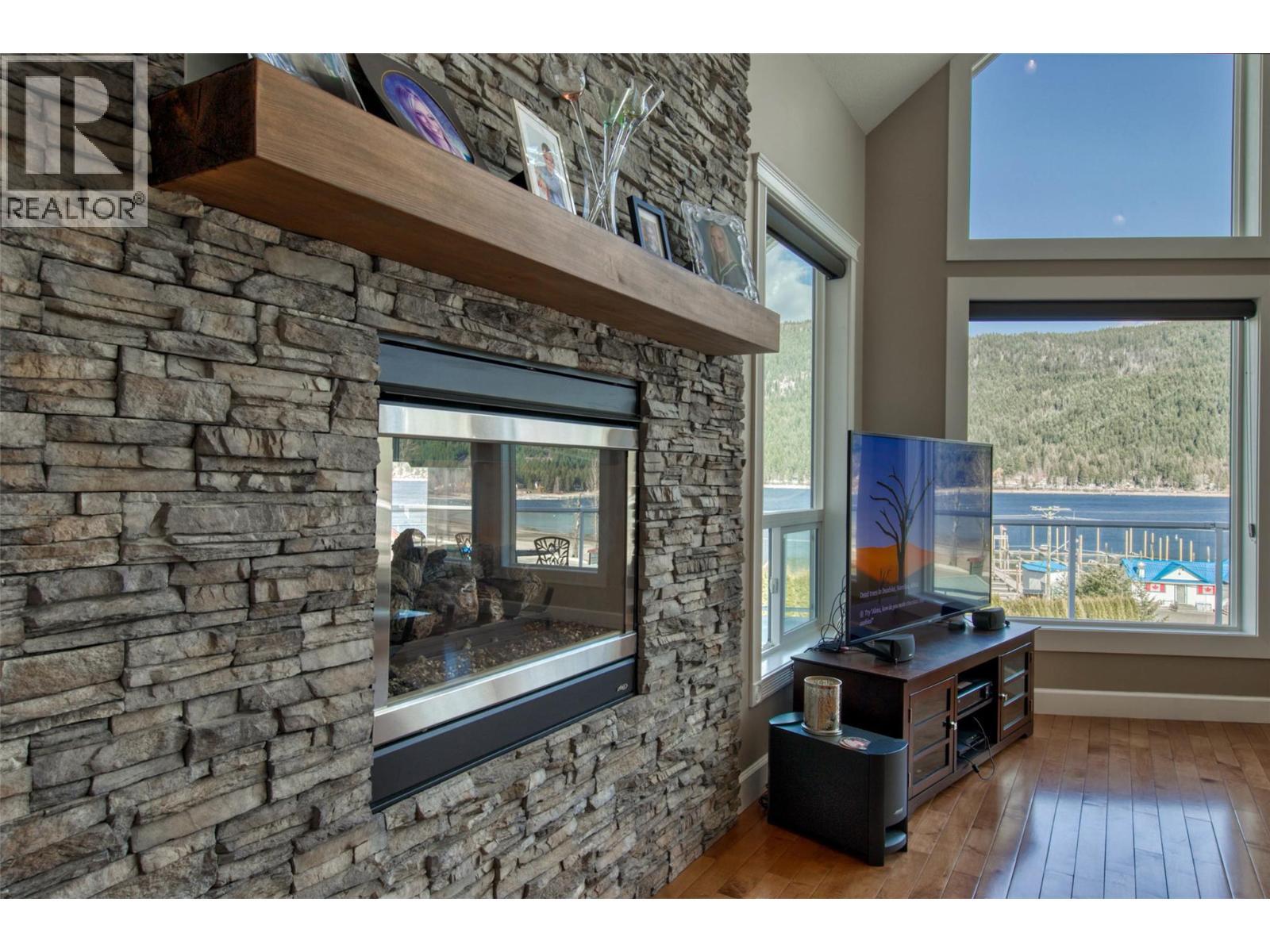 2886 Marine Drive. Blind Bay, British Columbia