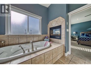 2886 Marine Drive. Blind Bay, British Columbia