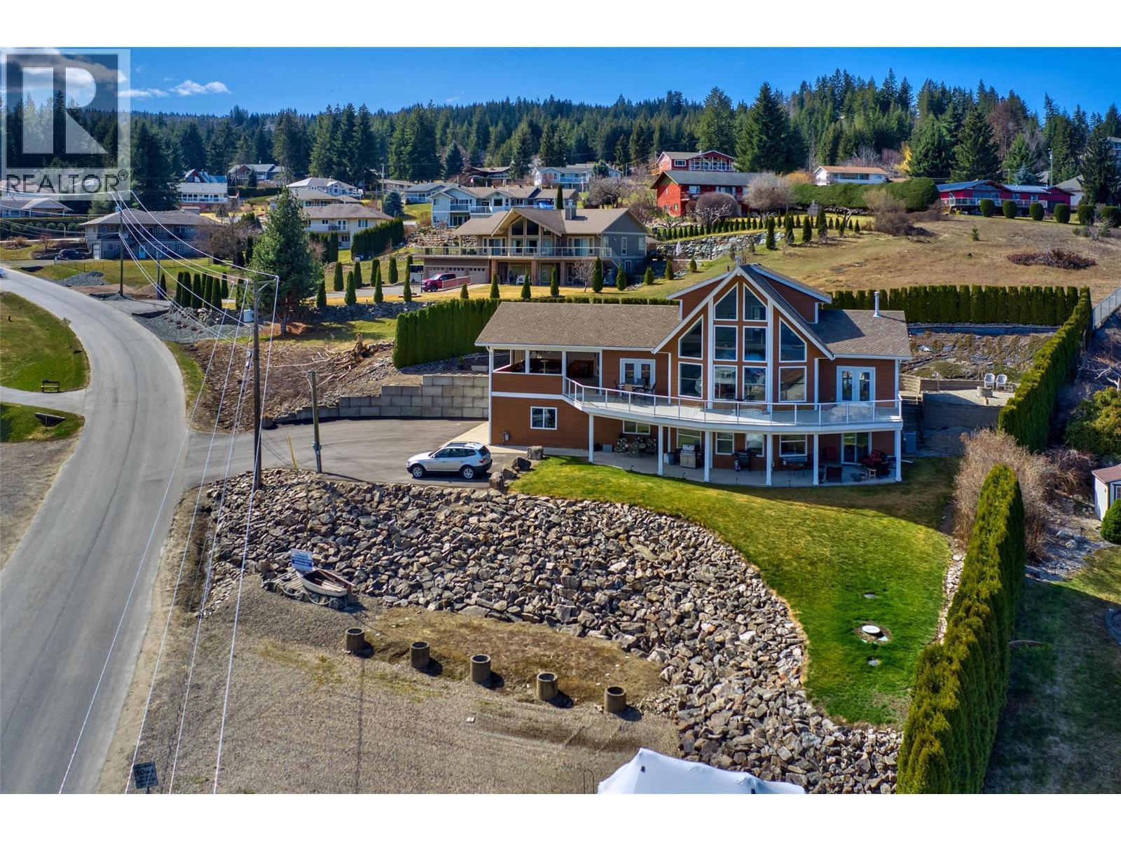 2886 Marine Drive. Blind Bay, British Columbia