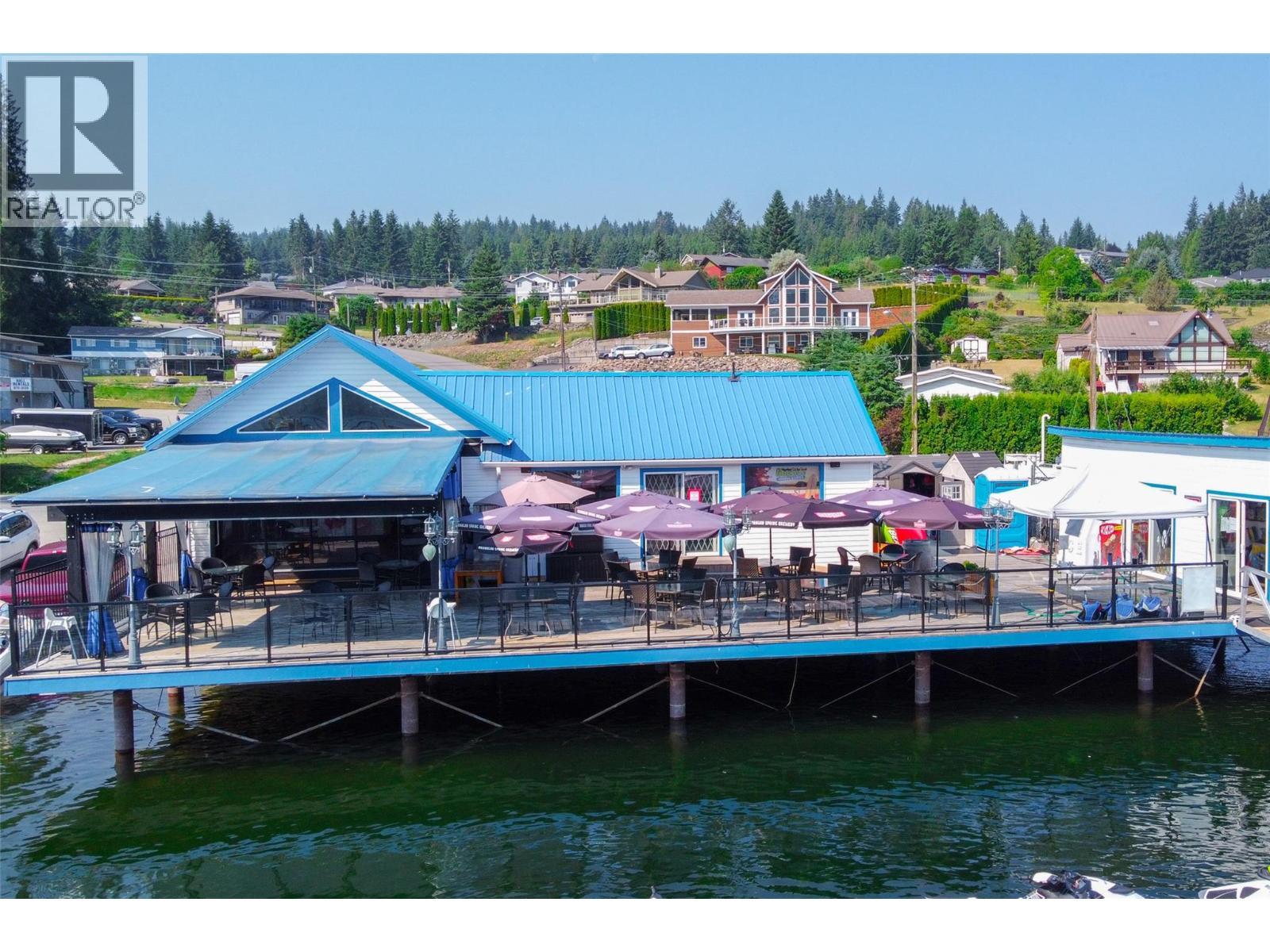 2886 Marine Drive. Blind Bay, British Columbia