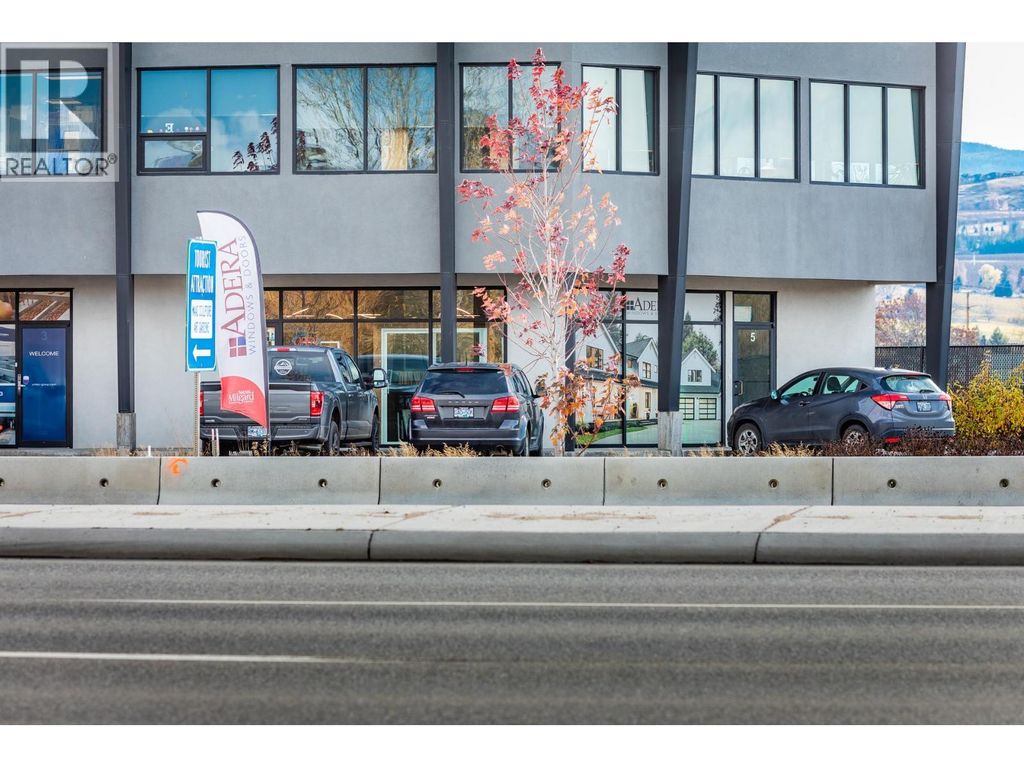 1990 Landsdowne Place Unit# 4, Kelowna