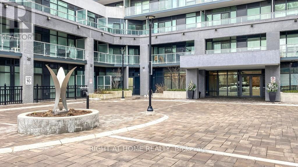 B-67 - 621 Sheppard Avenue E, Toronto (bayview Village)