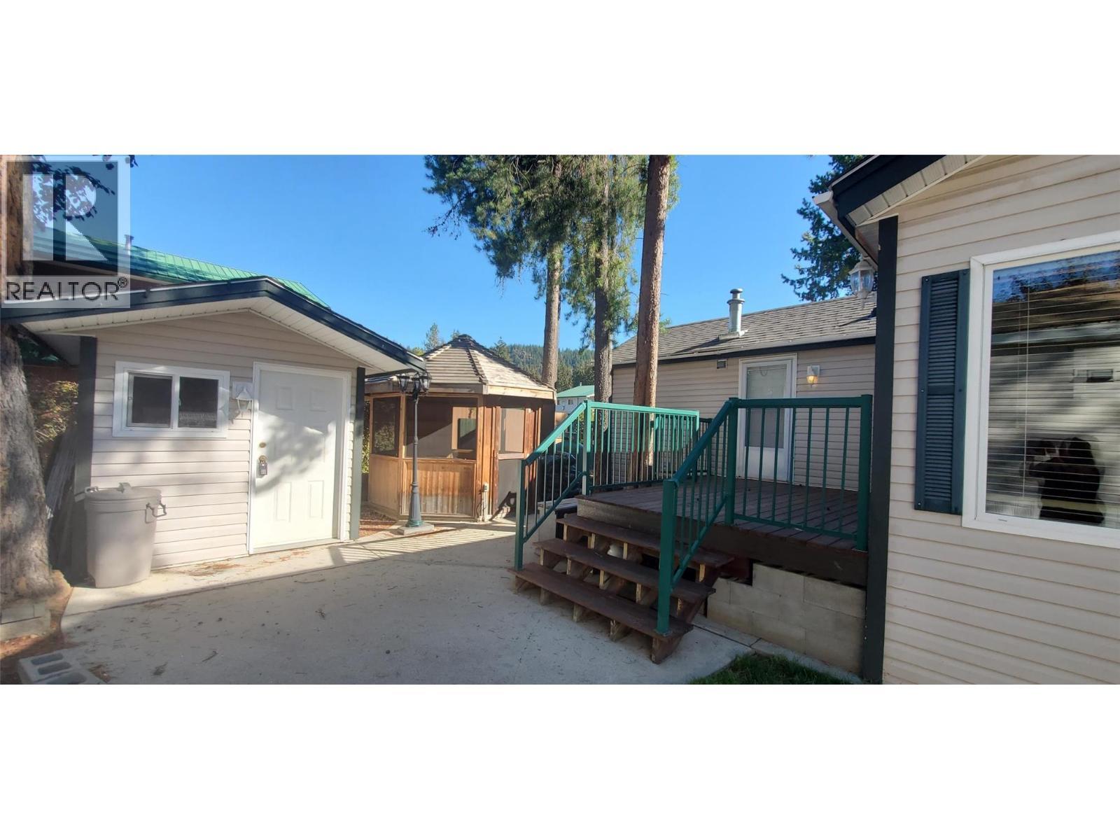 3980 Squilax Anglemont Road Unit# 164. Scotch Creek, British Columbia