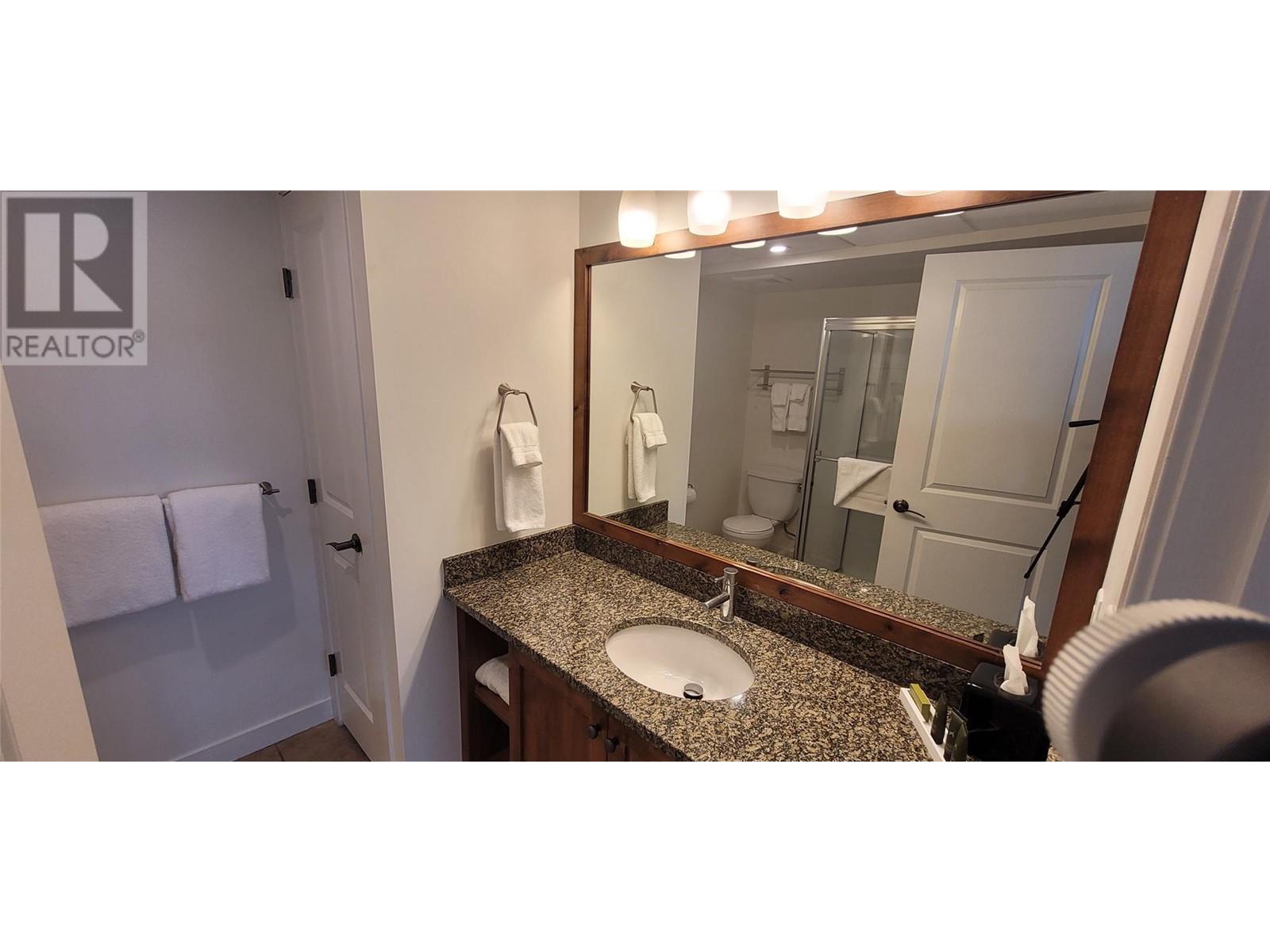 4200 Lakeshore Drive Unit# 316. Osoyoos, British Columbia
