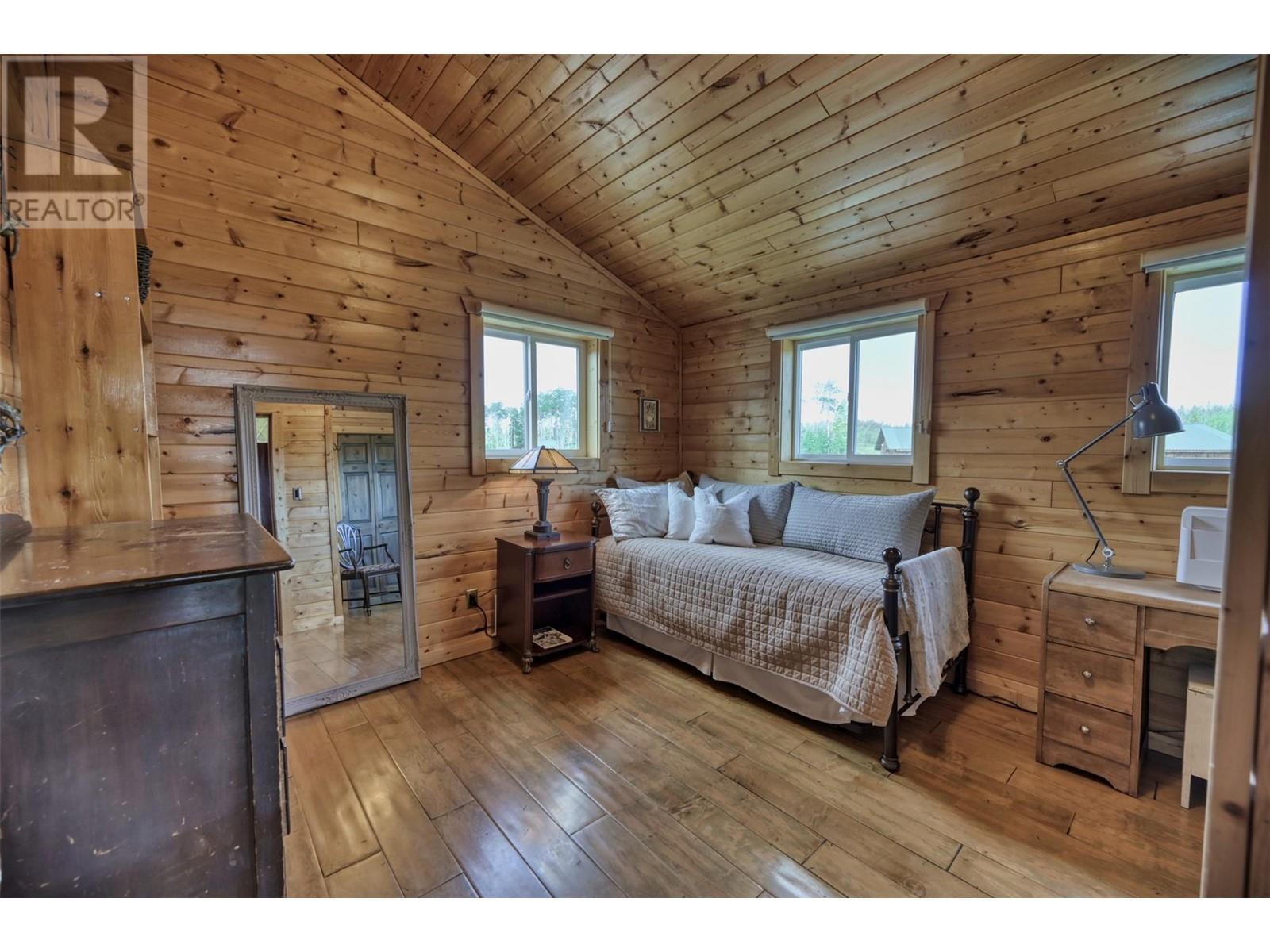 1000 Halfway Lake Road. Princeton, British Columbia