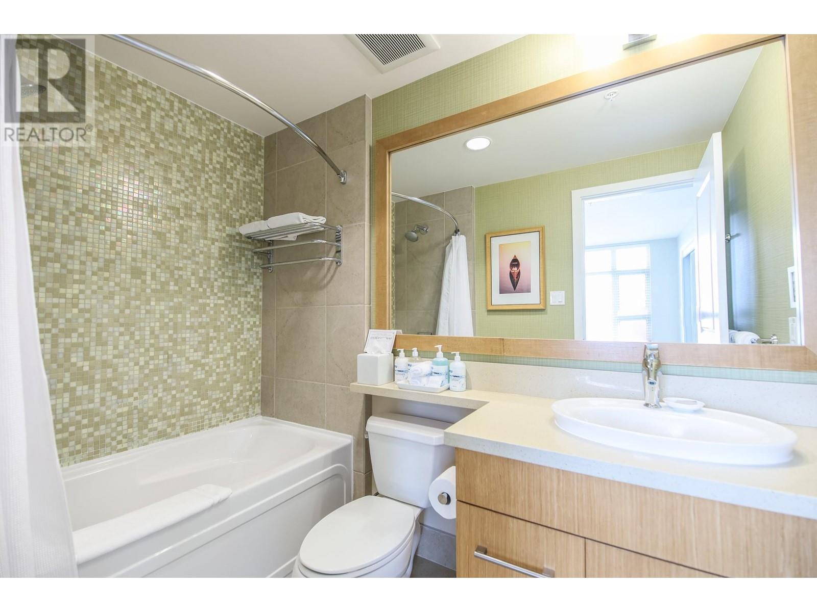 15 Park Place Unit# 304. Osoyoos, British Columbia