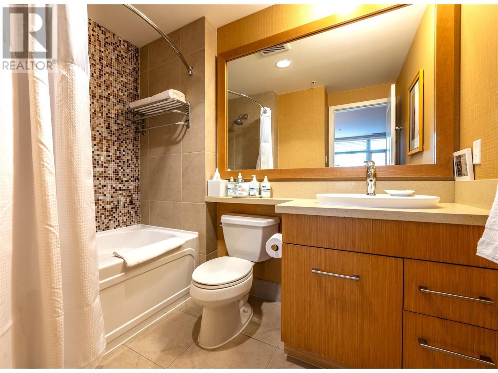 15 Park Place Unit# 327. Osoyoos, British Columbia