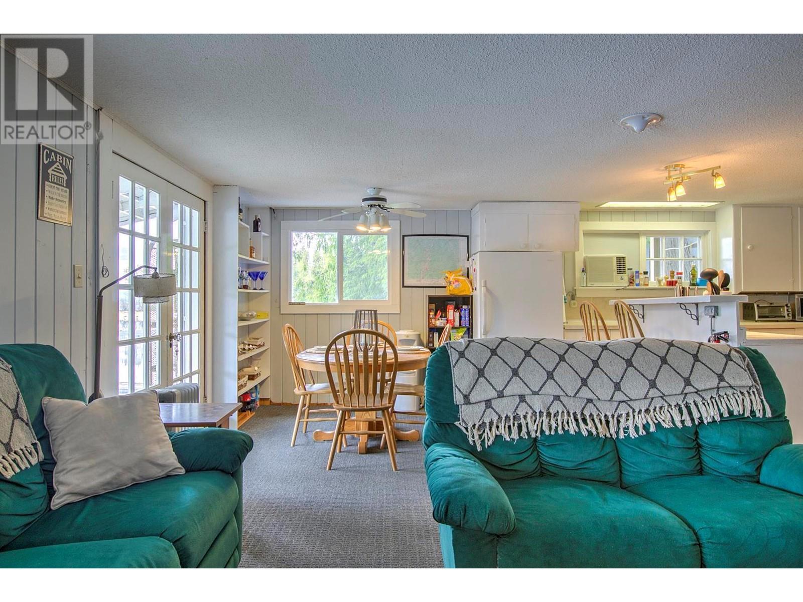 3602 Mabel Lake Road Unit# 5. Lumby, British Columbia