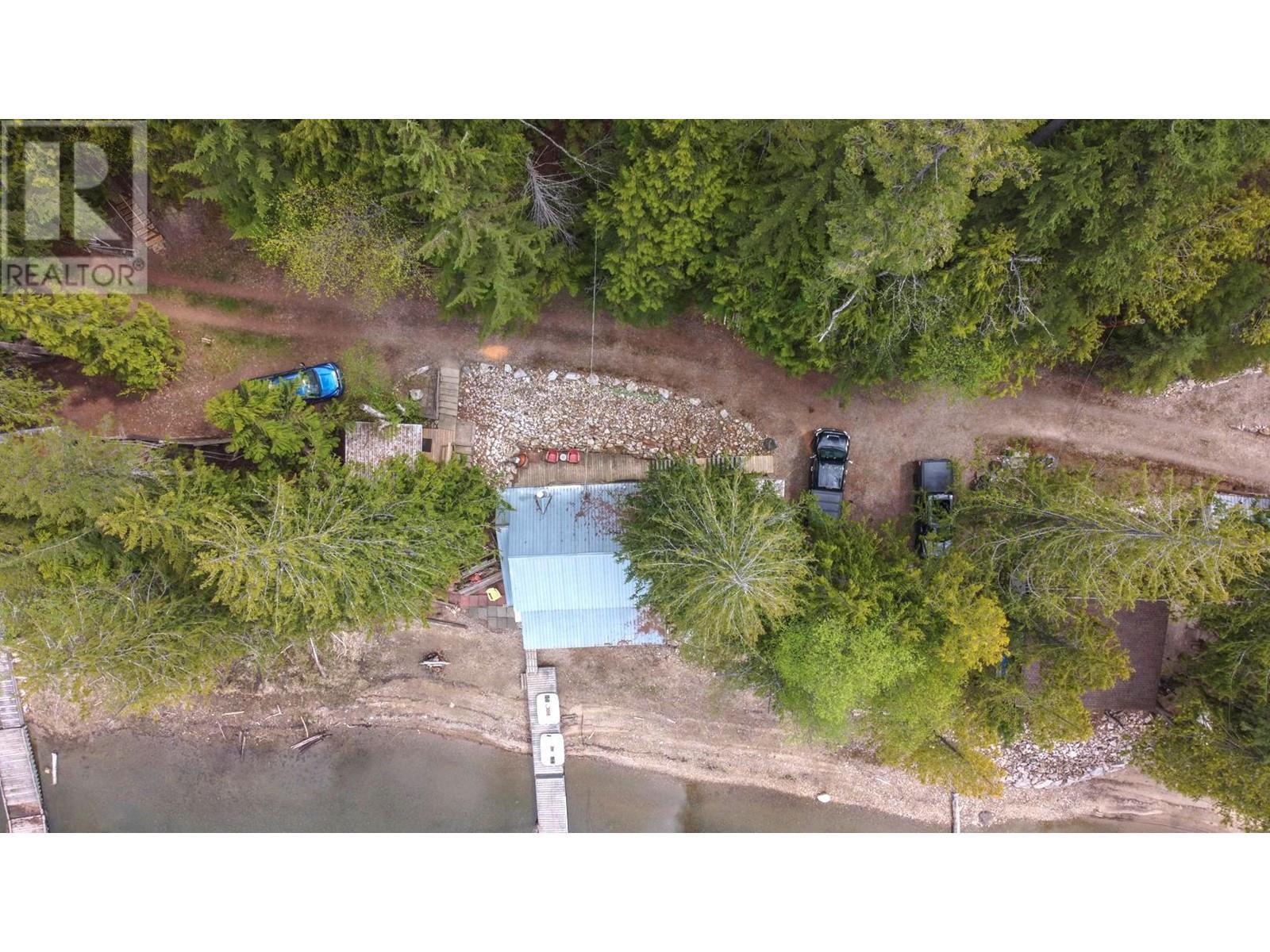 3602 Mabel Lake Road Unit# 5. Lumby, British Columbia