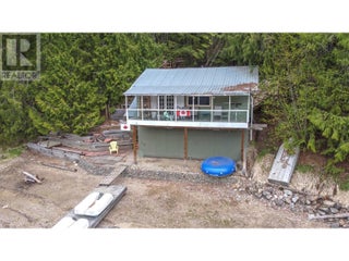 3602 Mabel Lake Road Unit# 5. Lumby, British Columbia