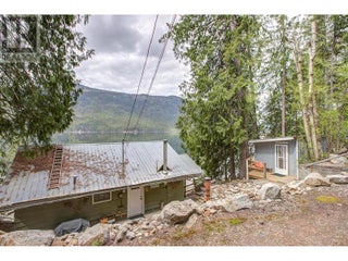 3602 Mabel Lake Road Unit# 5. Lumby, British Columbia