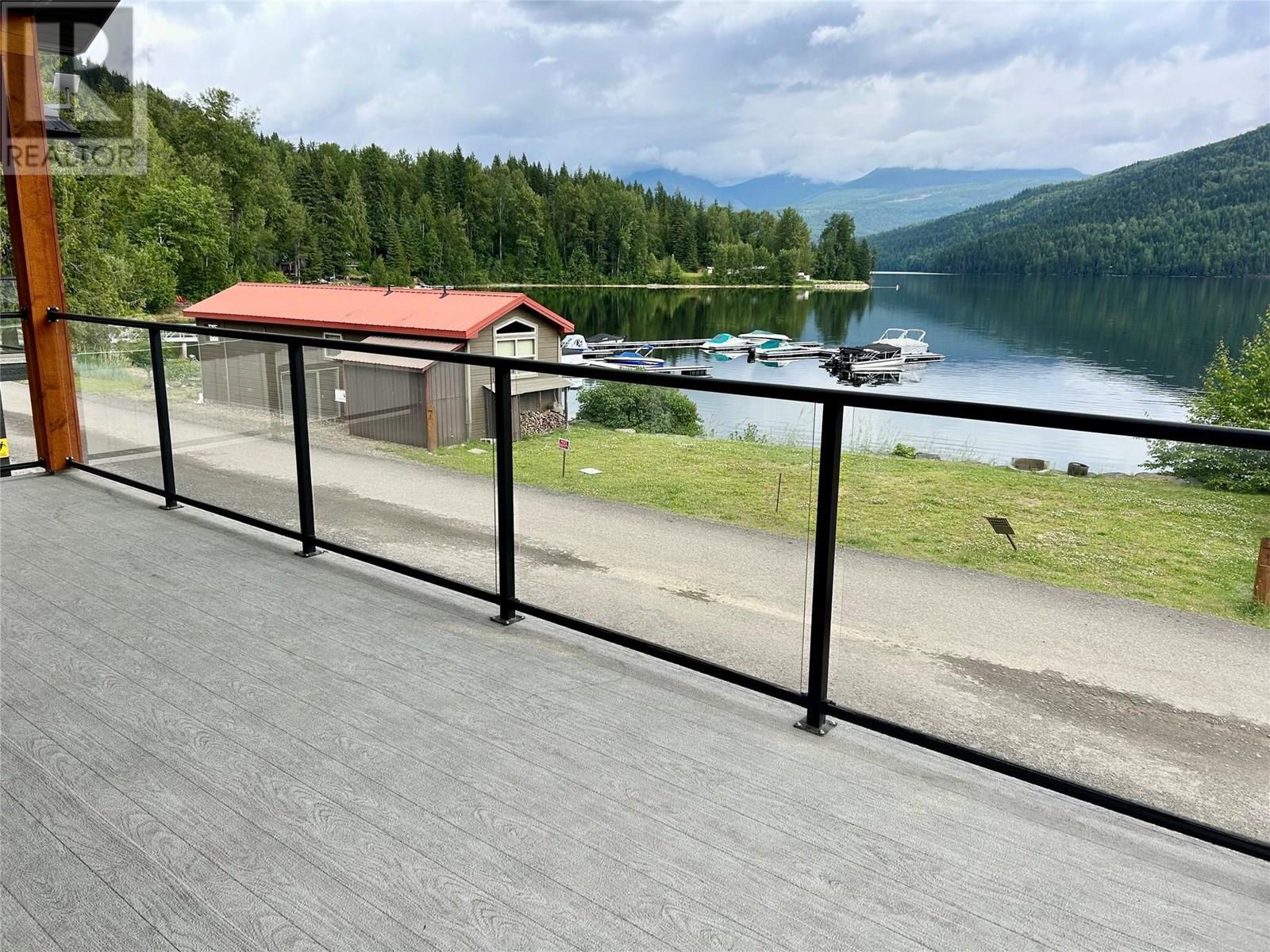 1681 Sugar Lake Road Unit# 7. Cherryville, British Columbia