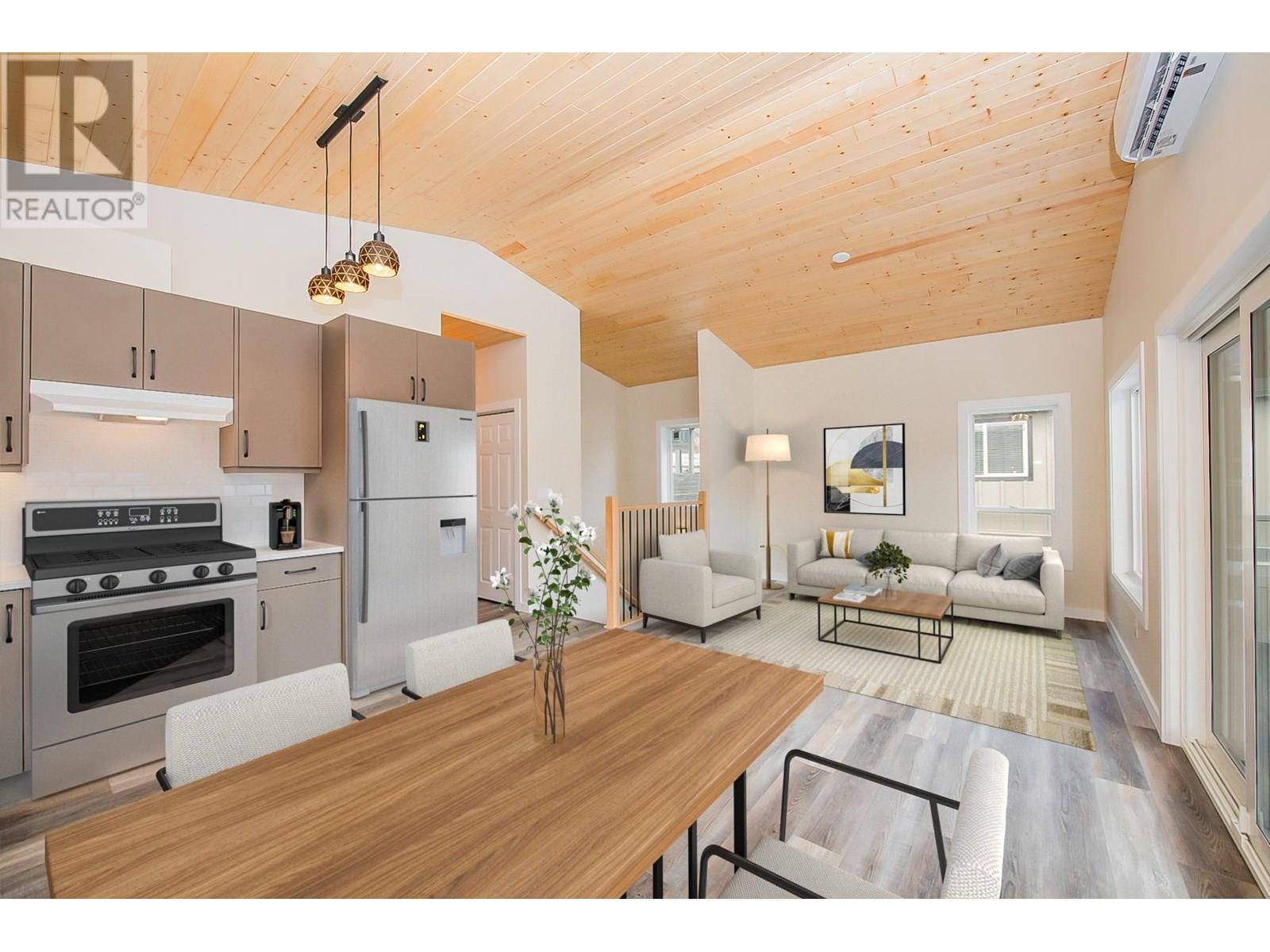 1681 Sugar Lake Road Unit# 7. Cherryville, British Columbia