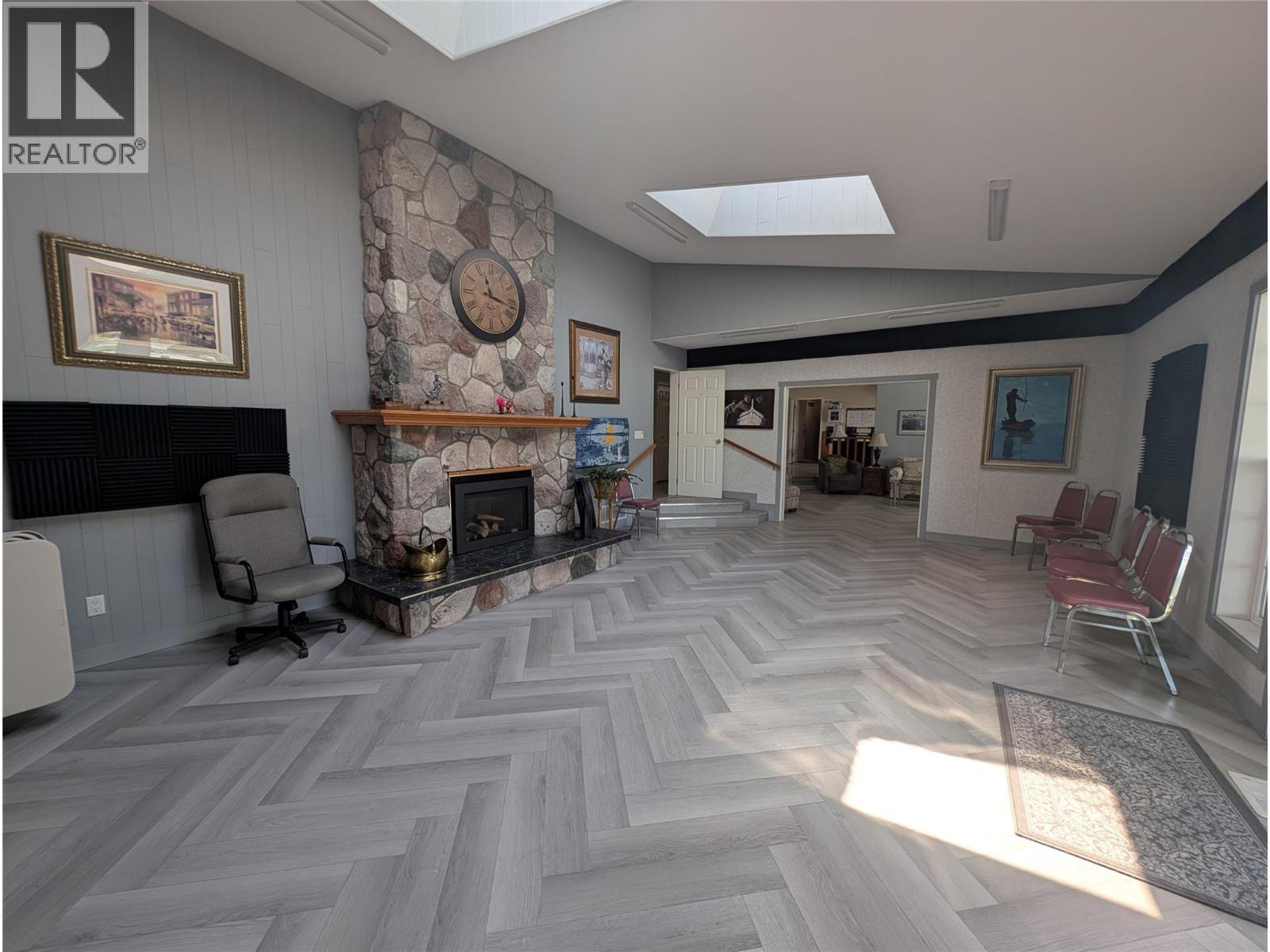 8000 Highland Road Unit# 16. Vernon, British Columbia