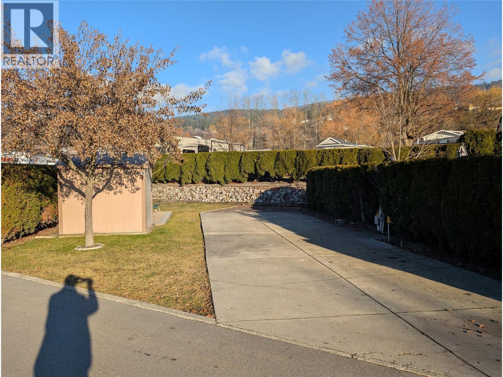 8000 Highland Road Unit# 16. Vernon, British Columbia