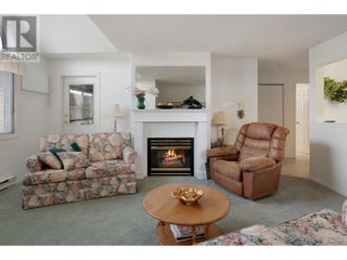 940 Glenwood Avenue Unit# 302. Kelowna, British Columbia