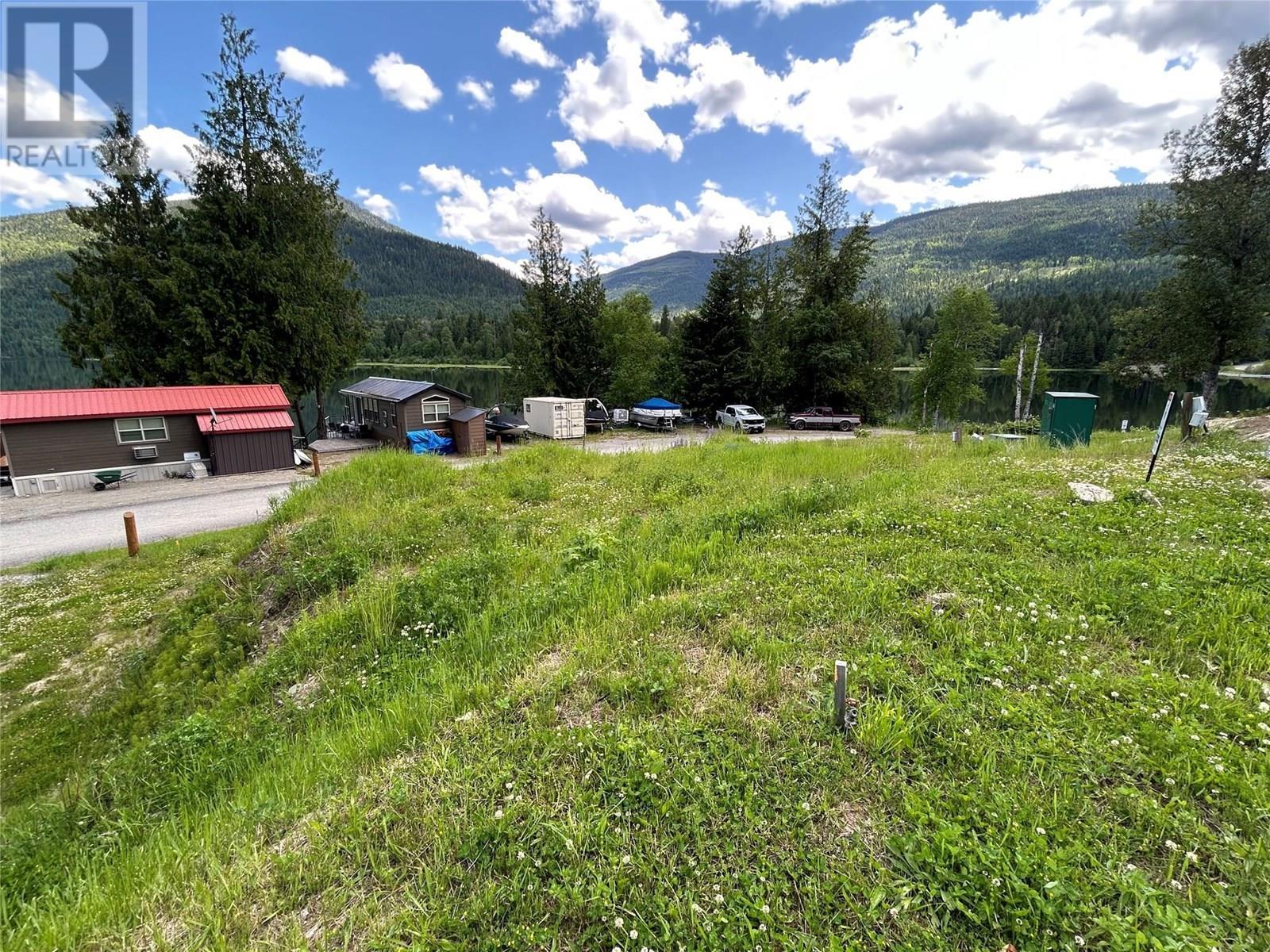1681 Sugar Lake Road Unit# 6. Cherryville, British Columbia