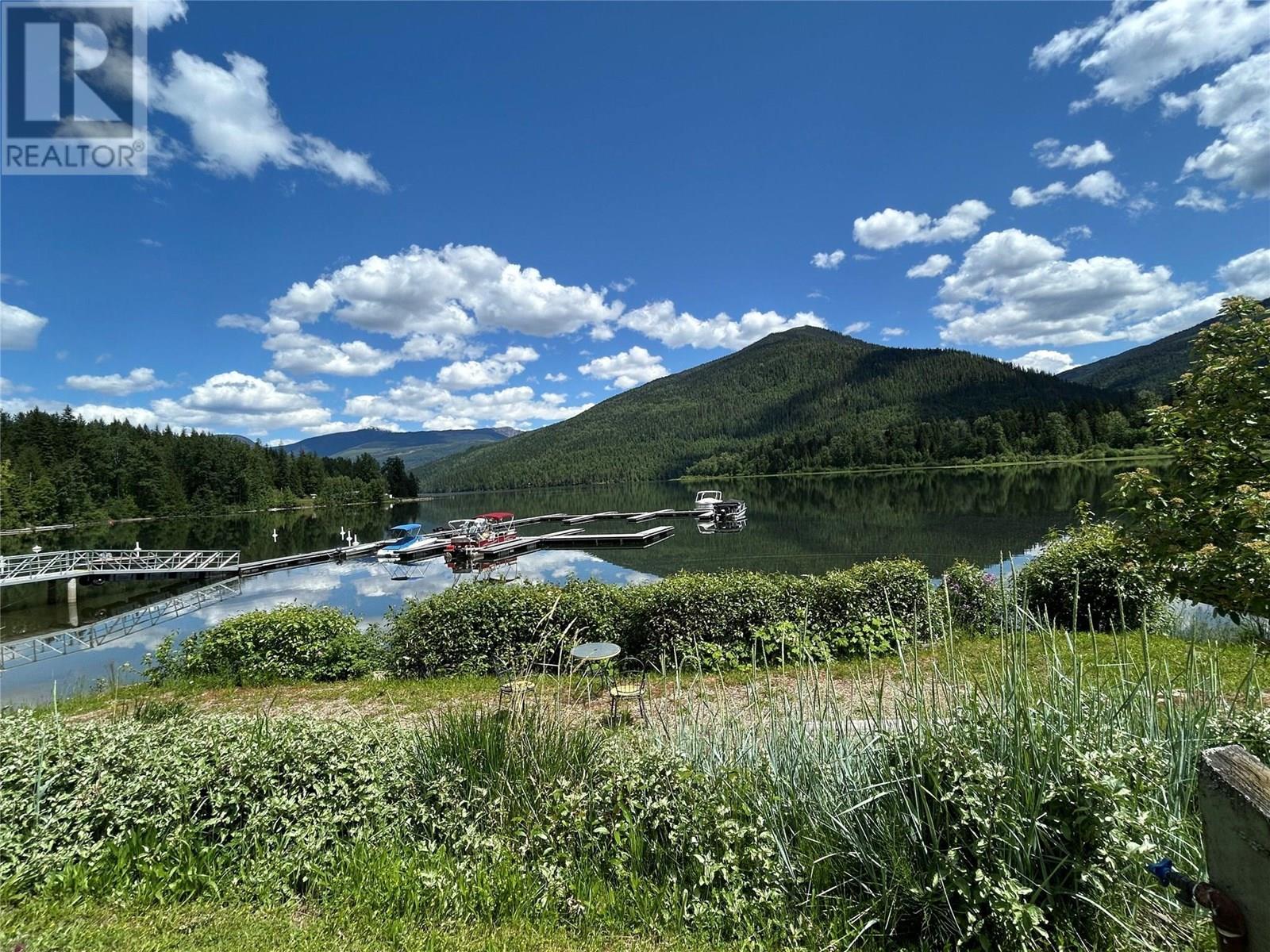 1681 Sugar Lake Road Unit# 6. Cherryville, British Columbia