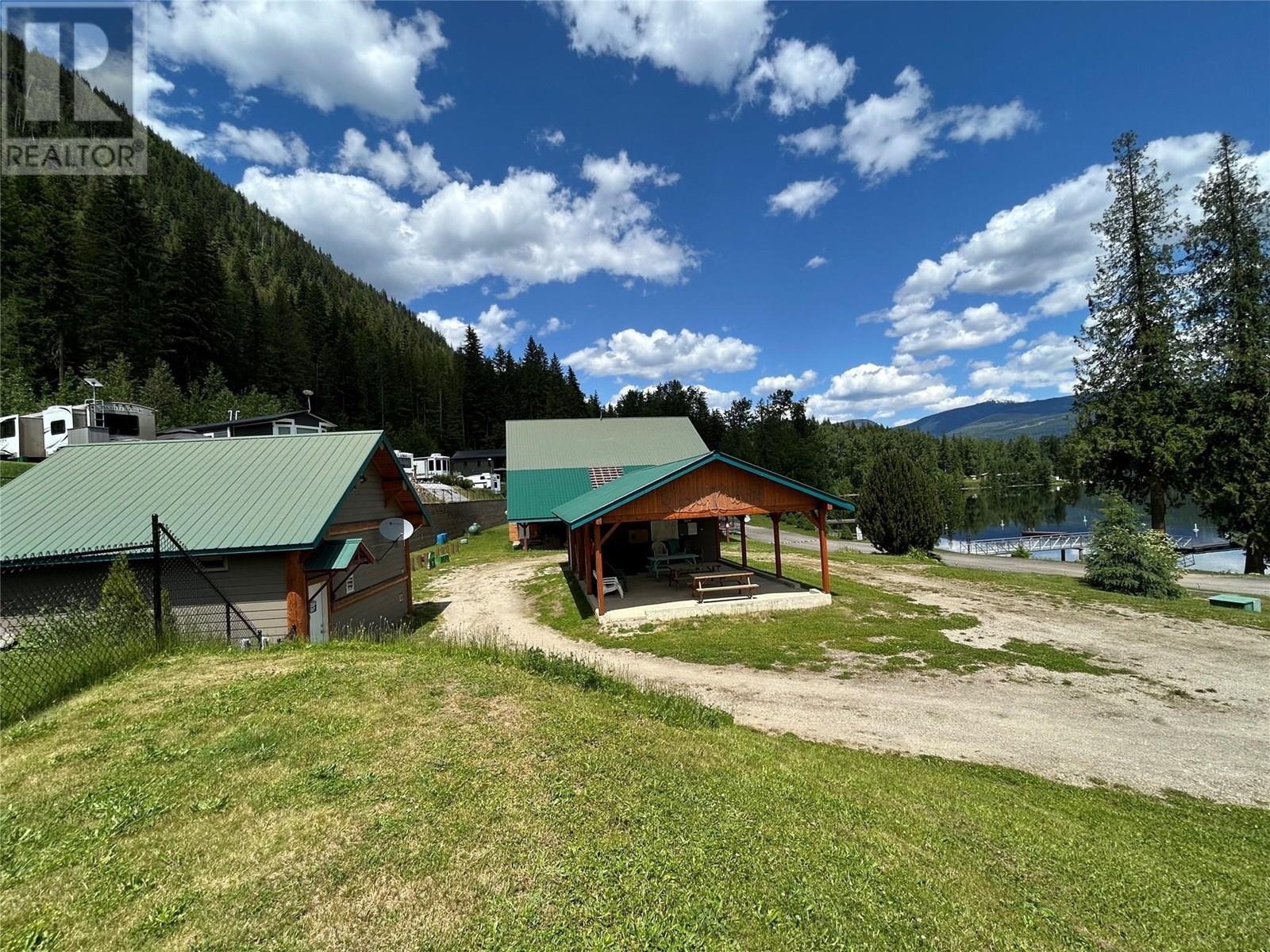1681 Sugar Lake Road Unit# 6. Cherryville, British Columbia