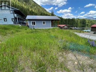 1681 Sugar Lake Road Unit# 6. Cherryville, British Columbia