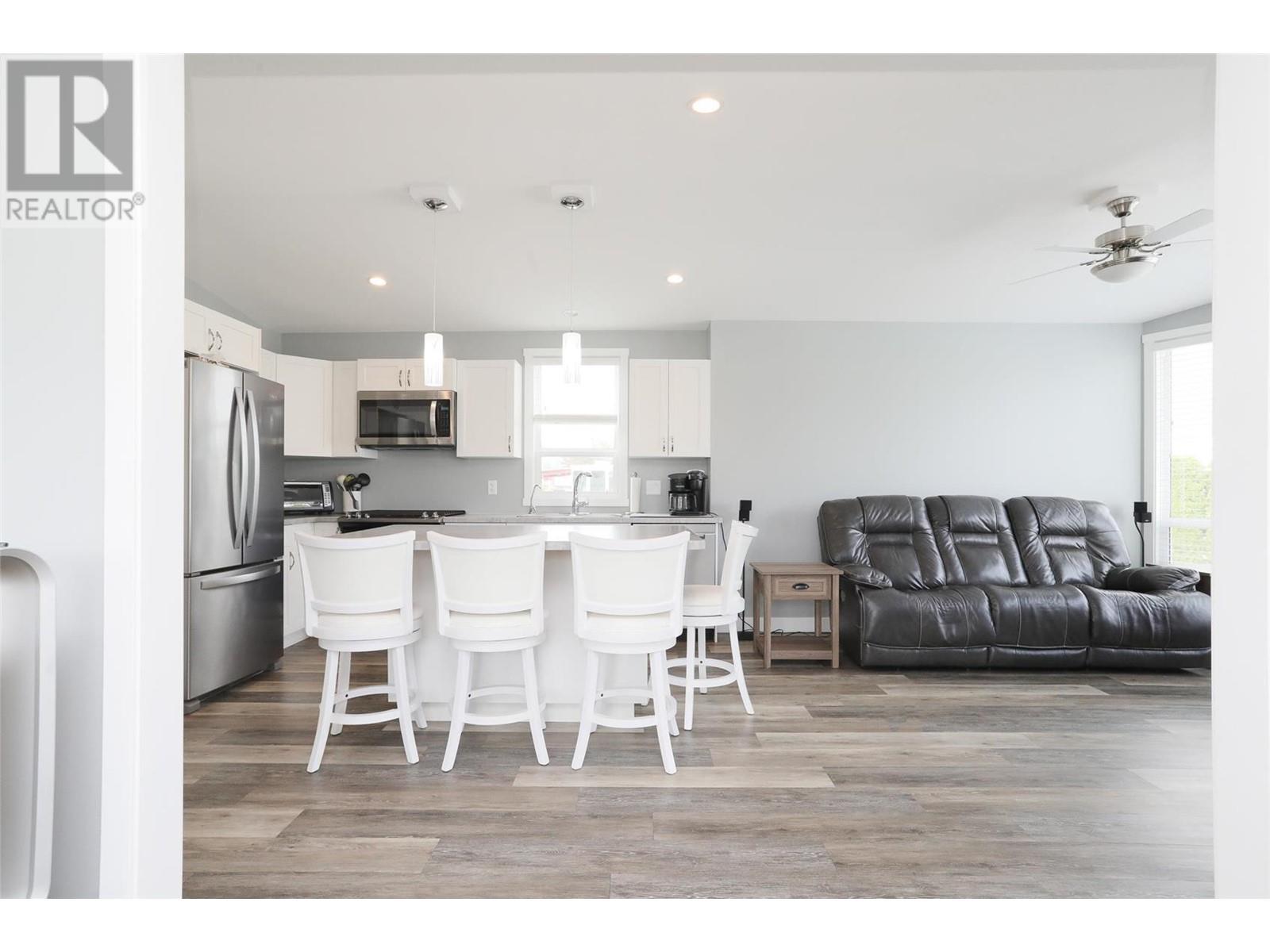 415 Commonwealth Road Unit# 291. Kelowna, British Columbia