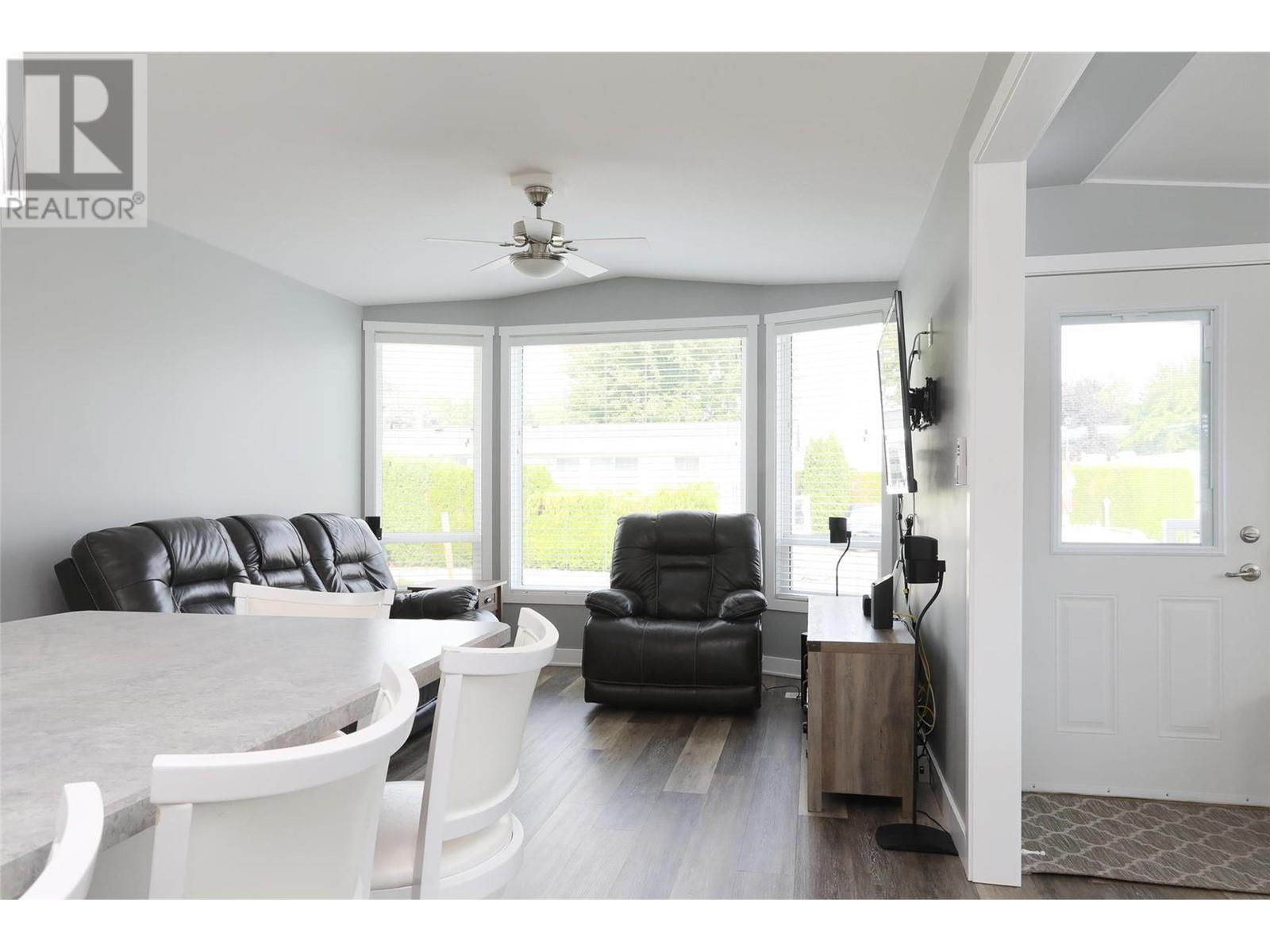 415 Commonwealth Road Unit# 291. Kelowna, British Columbia