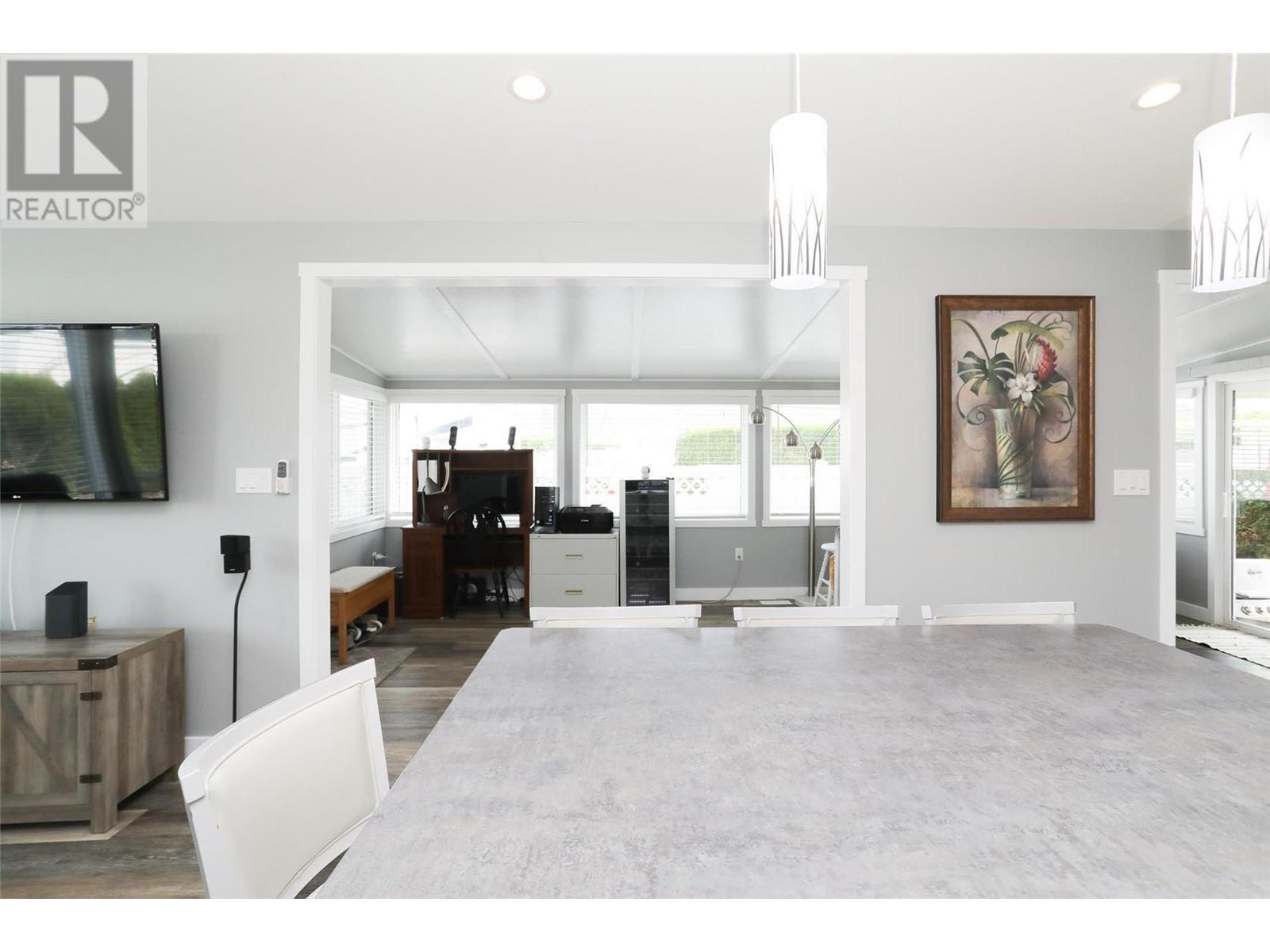 415 Commonwealth Road Unit# 291. Kelowna, British Columbia