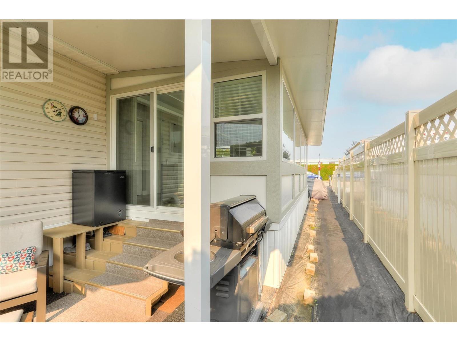 415 Commonwealth Road Unit# 291. Kelowna, British Columbia