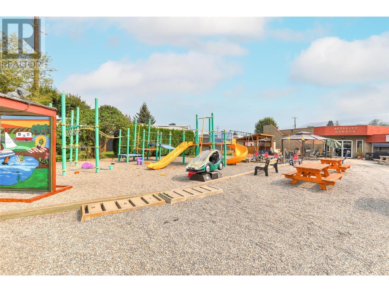 415 Commonwealth Road Unit# 291. Kelowna, British Columbia