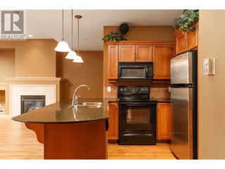 1795 Country Club Drive Unit# 128. Kelowna, British Columbia