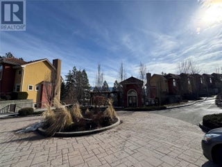 1795 Country Club Drive Unit# 128. Kelowna, British Columbia