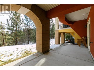 1795 Country Club Drive Unit# 128. Kelowna, British Columbia