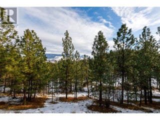 1795 Country Club Drive Unit# 128. Kelowna, British Columbia