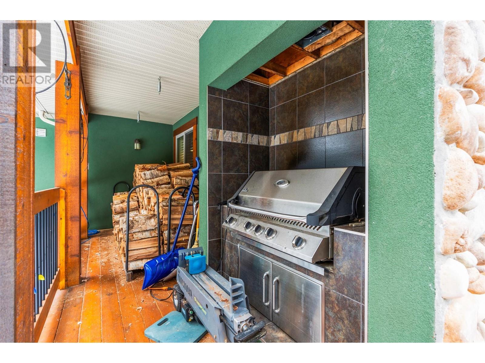 3453 Cessna Road Unit# 2. Enderby, British Columbia