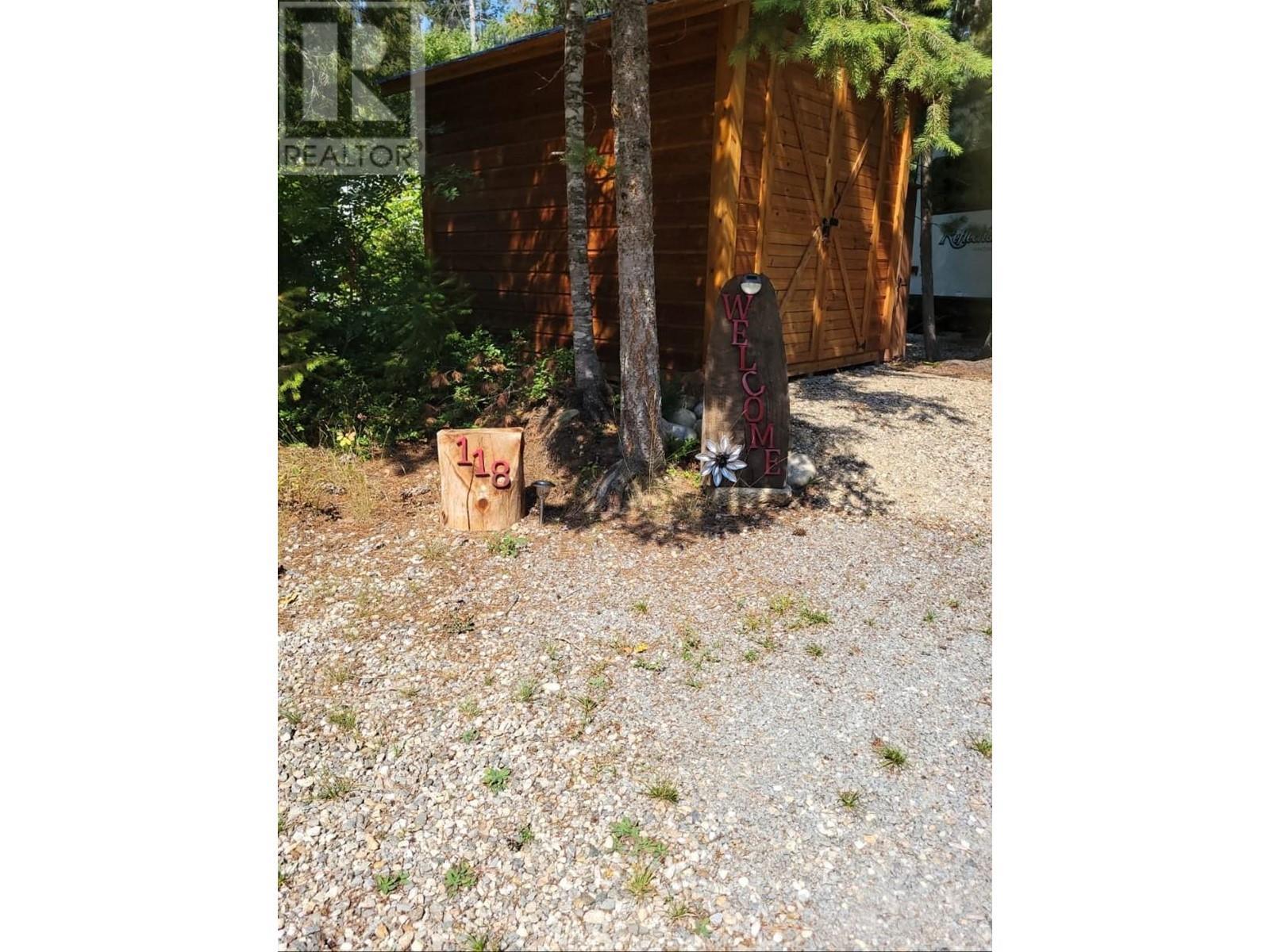 3499 Luoma Road Unit# 118 Lot# 118. Malakwa, British Columbia