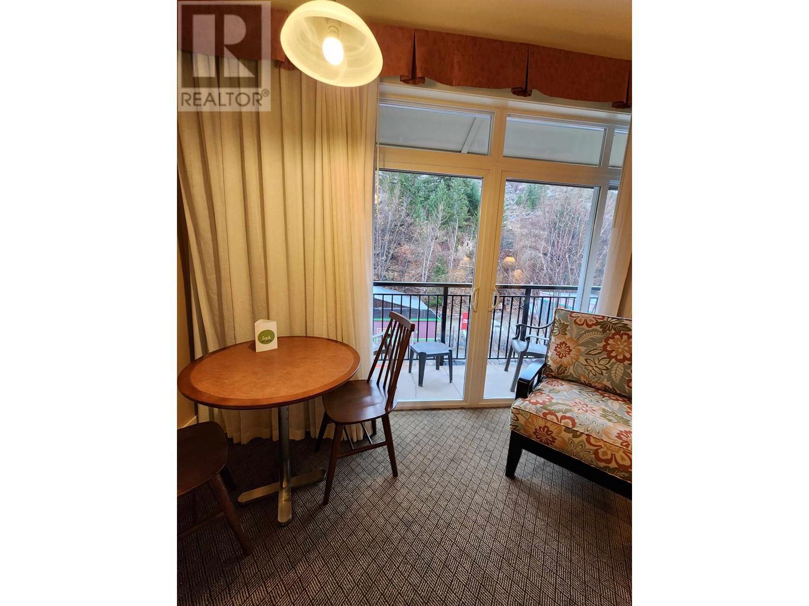 13011 Lakeshore Drive Unit# 363. Summerland, British Columbia