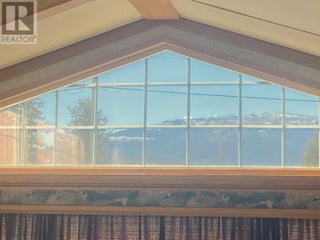 3844 Captain's Village Way Unit# 30. Scotch Creek, British Columbia