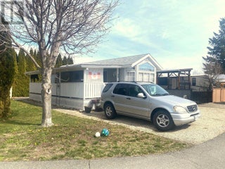 3844 Captain's Village Way Unit# 30. Scotch Creek, British Columbia