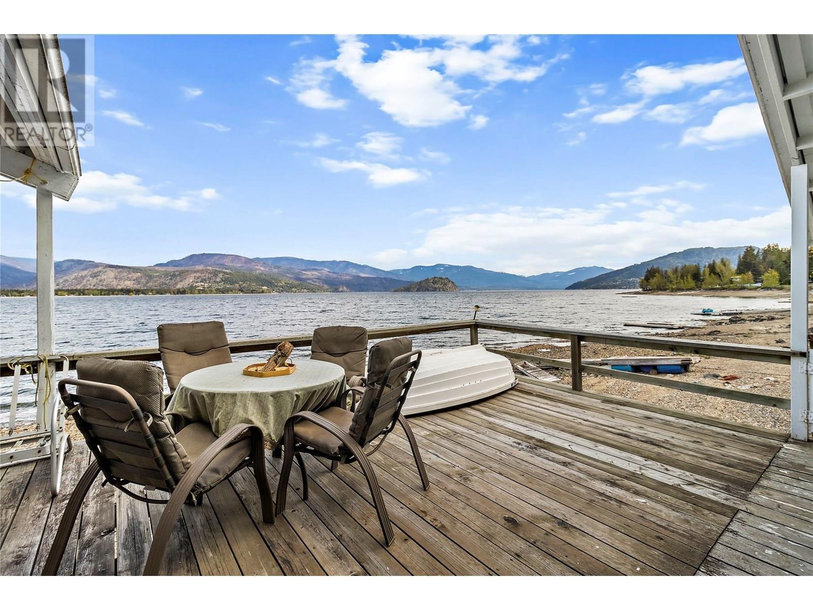 1665 Blind Bay Road. Blind Bay, British Columbia