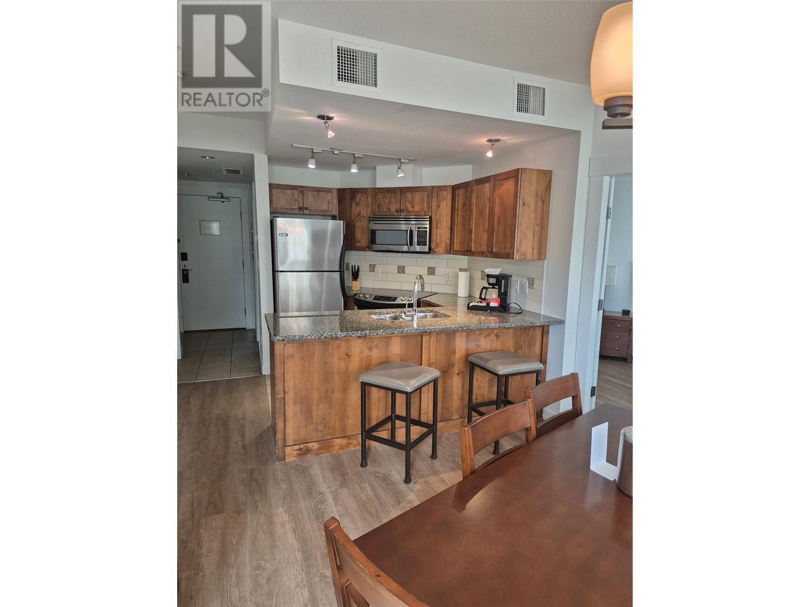 4200 Lakeshore Drive Unit# 106. Osoyoos, British Columbia