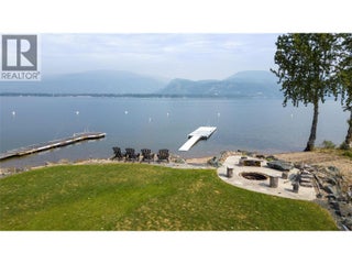 1801 Archibald Road Unit# 5. Sorrento, British Columbia