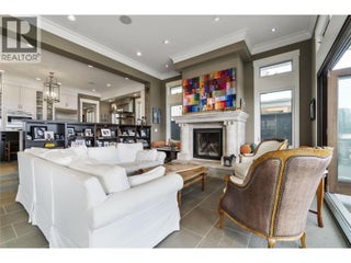 1801 Archibald Road Unit# 5. Sorrento, British Columbia