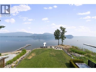 1801 Archibald Road Unit# 5. Sorrento, British Columbia