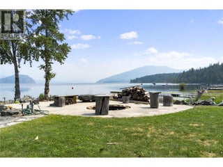 1801 Archibald Road Unit# 5. Sorrento, British Columbia