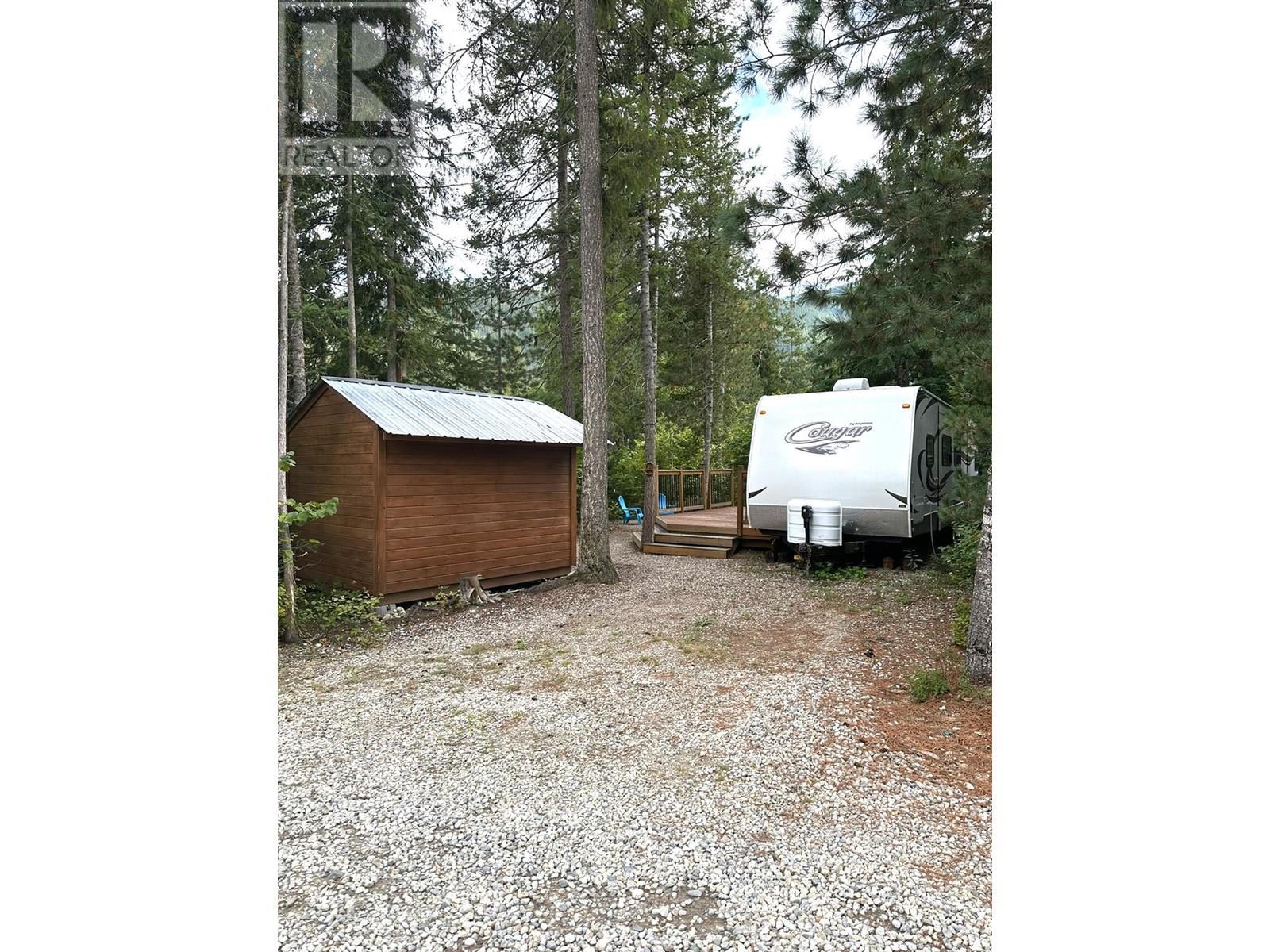 3499 Luoma Road Unit# 122 Lot# 122. Malakwa, British Columbia