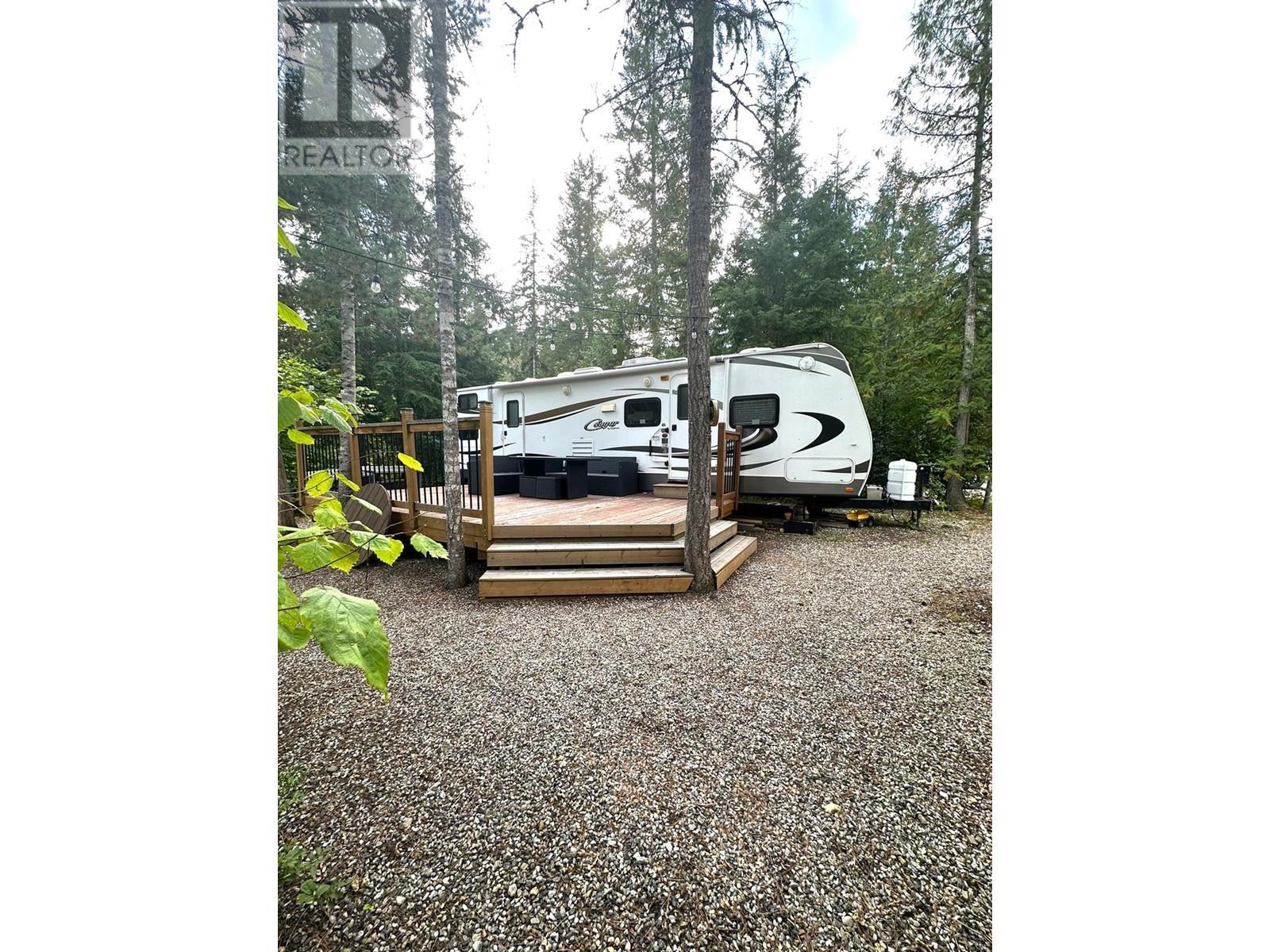 3499 Luoma Road Unit# 122 Lot# 122. Malakwa, British Columbia