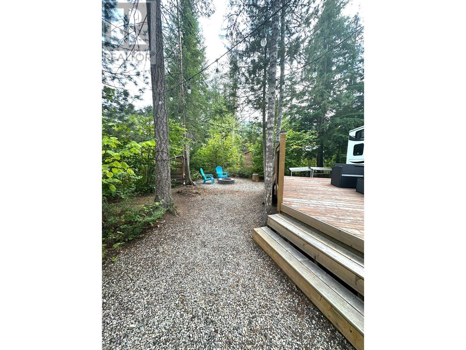3499 Luoma Road Unit# 122 Lot# 122. Malakwa, British Columbia