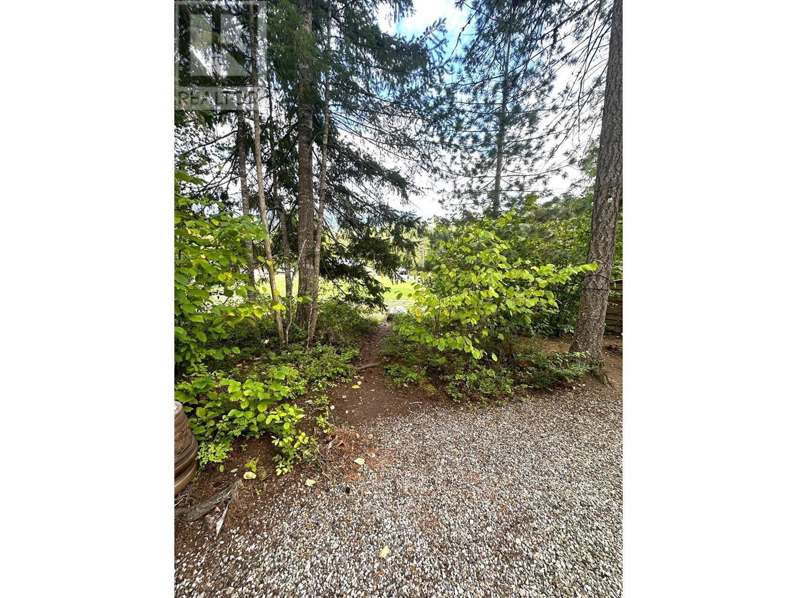 3499 Luoma Road Unit# 122 Lot# 122. Malakwa, British Columbia