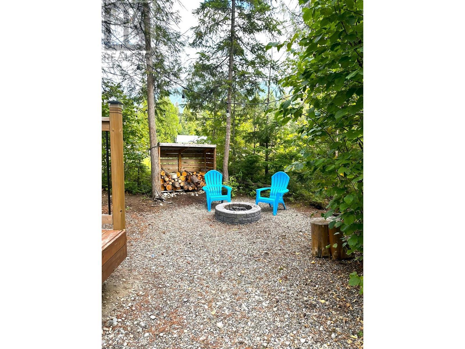 3499 Luoma Road Unit# 122 Lot# 122. Malakwa, British Columbia